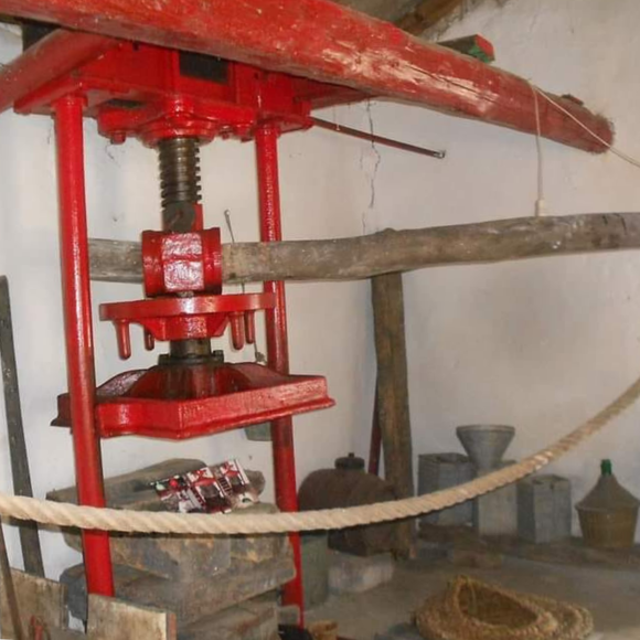 Μουσείο Οικογένειας Δημέγγελη Nonas House Olive Mill Χλωμός Κέρκυρα Chlomos Corfu 6